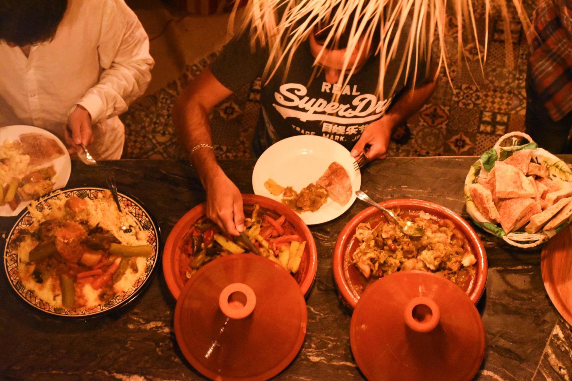 Playa Del Sol Surf House Hostel Tamraght Ngoại thất bức ảnh
