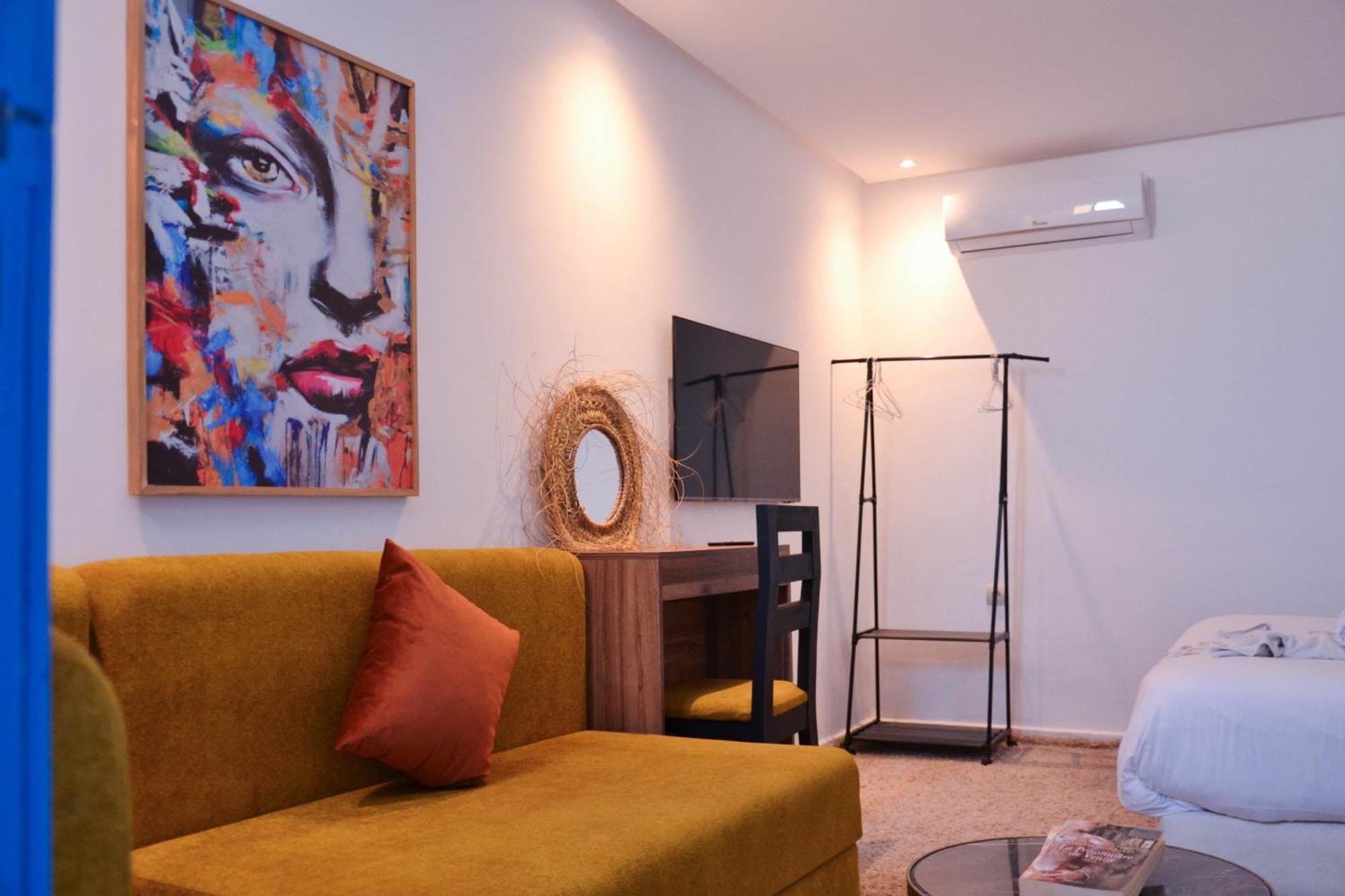 Playa Del Sol Surf House Hostel Tamraght Ngoại thất bức ảnh