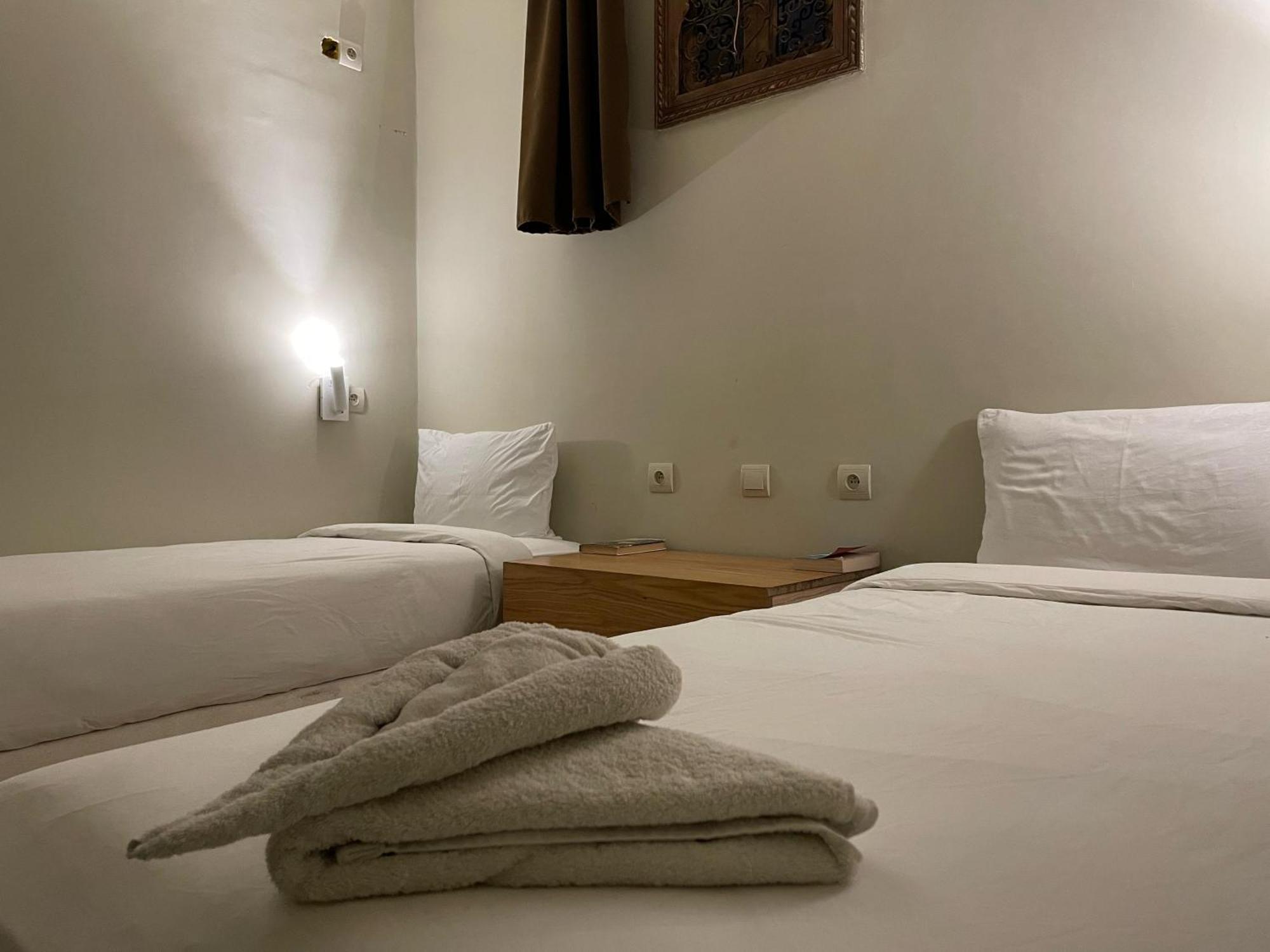 Playa Del Sol Surf House Hostel Tamraght Ngoại thất bức ảnh