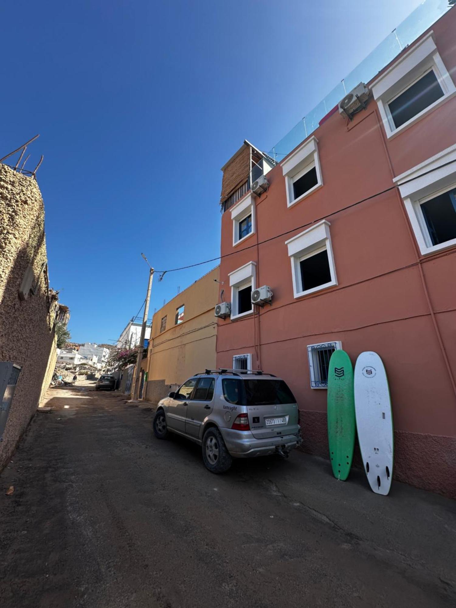 Playa Del Sol Surf House Hostel Tamraght Ngoại thất bức ảnh